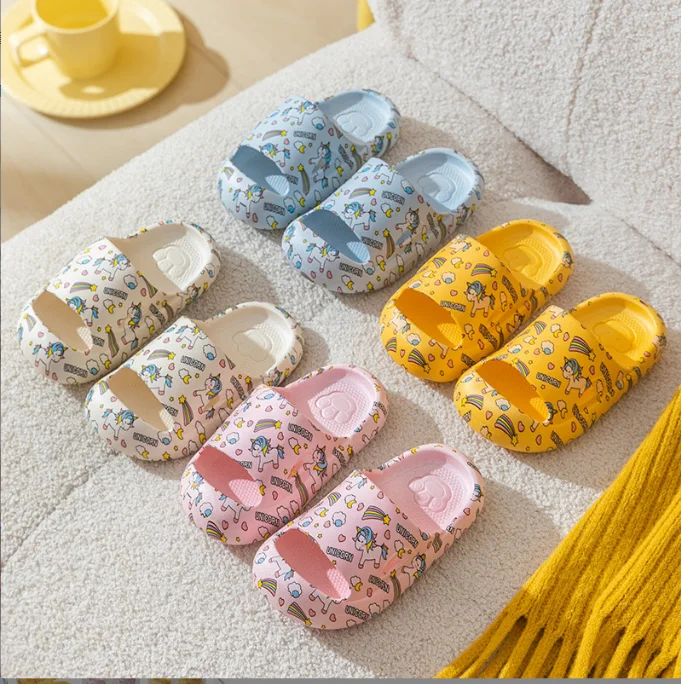 Beach Sandals 2022 Sandles Boy Girl Home Shoes Soft bottom Kids Shoes Kids Sandals Baby Girl Children's cave shoes
