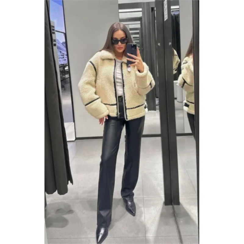 Рисунок 5 - Элегантное однотонное теплое пальто из овечьей шерсти