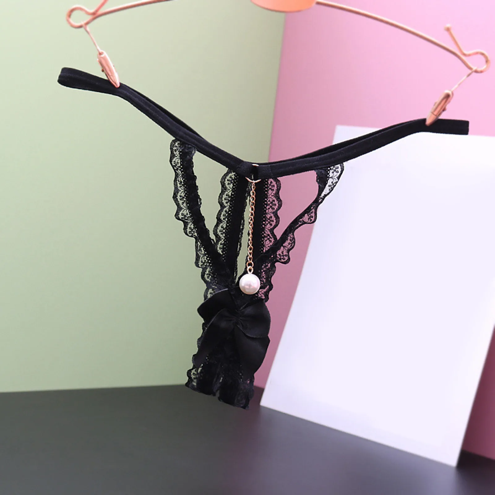 

Women Transparent Pearl Thongs Sexy Open Crotch Low Waist Lace Underpants Ladies Mesh Briefs Large Size Embroidery Intimate