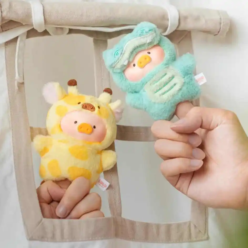 Фото Новая Lulu Pig Animal Party слепая коробка, серия «Лесной театр», милая виниловая форма лица, коллекция кукол на палец, украшения, подарки для детей №2