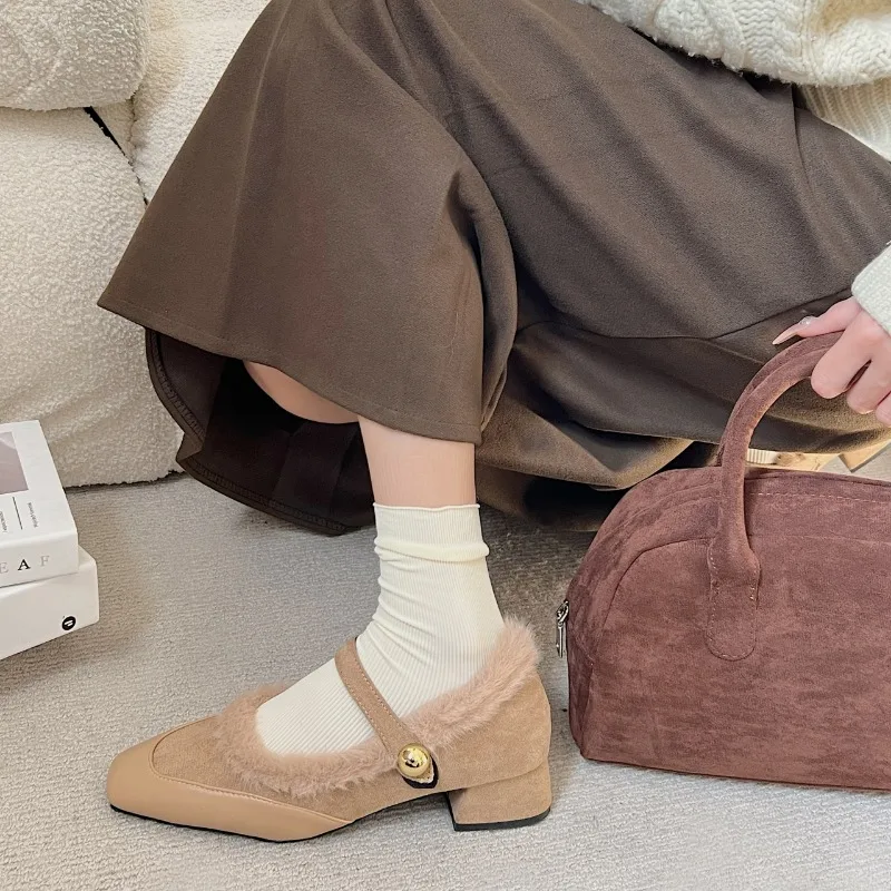 Женская пикантная обувь на среднем каблуке с мехом новые туфли-лодочки