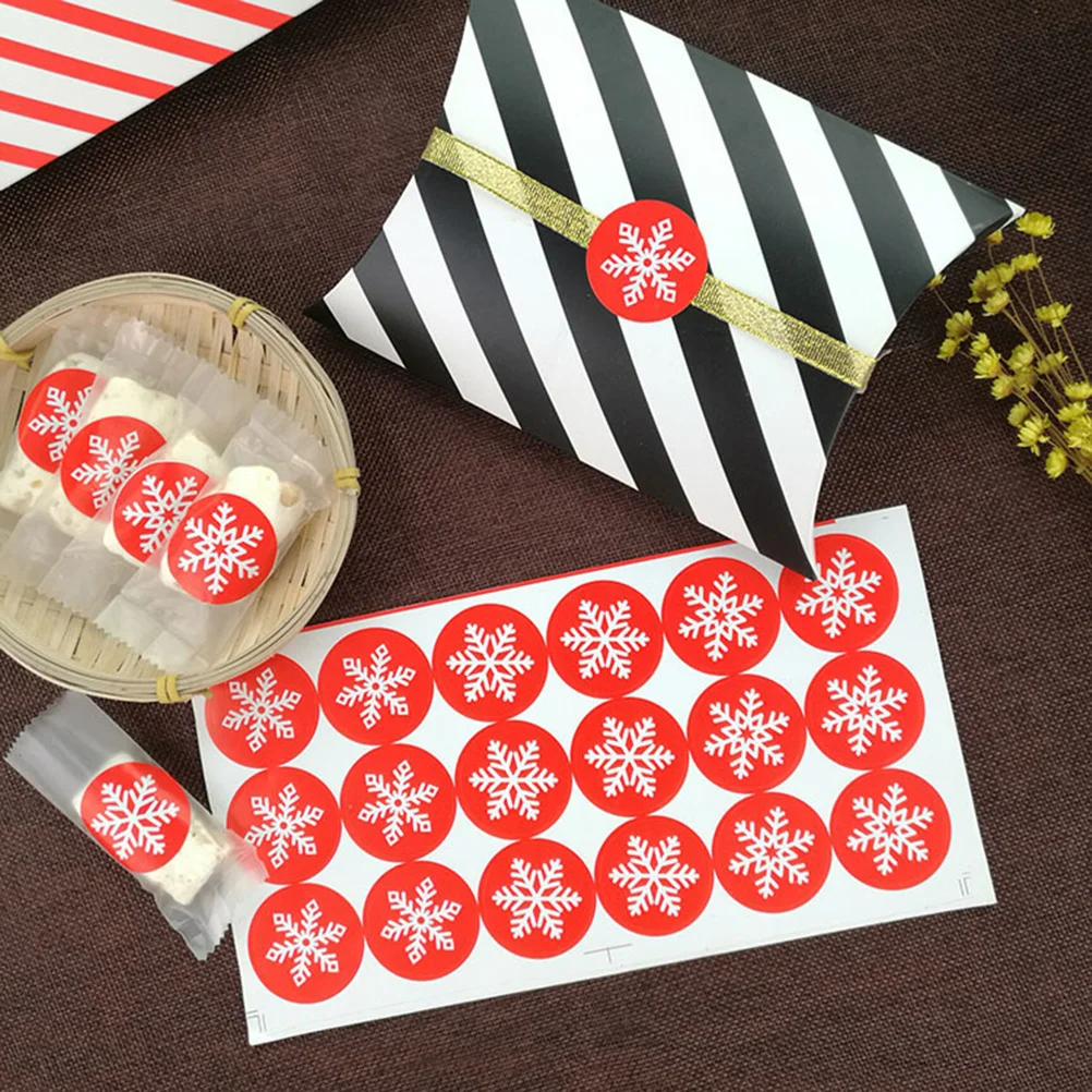 

180pcs Snowflake Sealing Stickers Scrapbooking Stickers Favors Boxes Bags Jars Stickers
