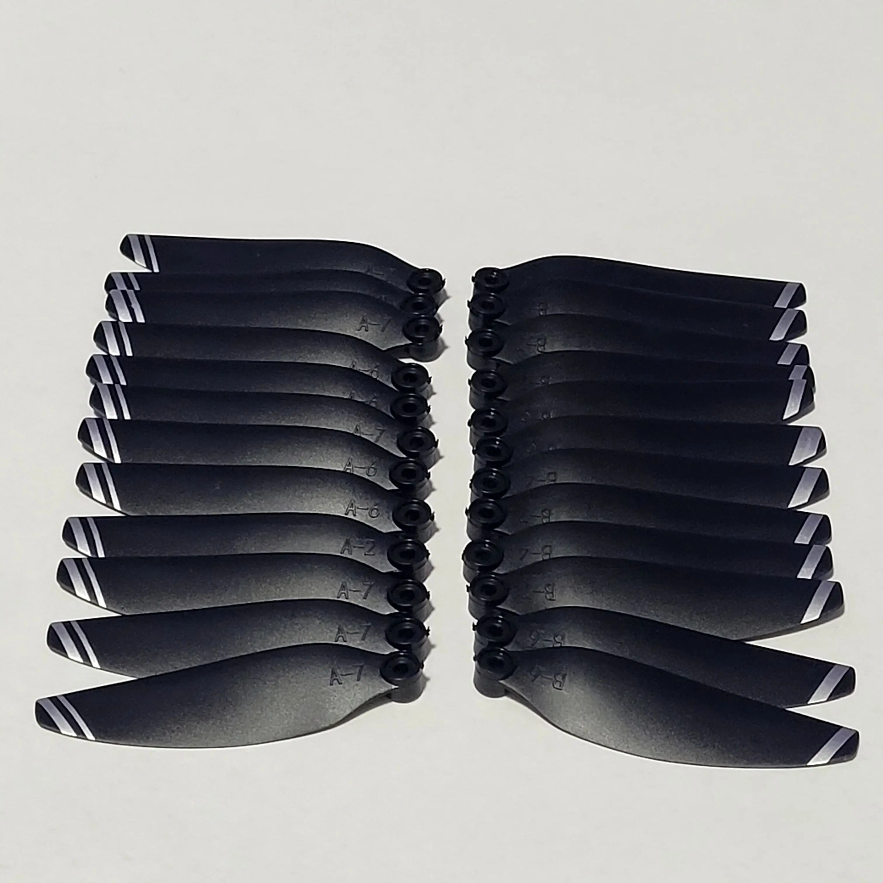 Оптом SG108 пропеллер реквизит кленовый лист крыло запасные части для RC GPS Дрон SG-108 Quadcopter аксессуар с лезвием 8 шт/комплект