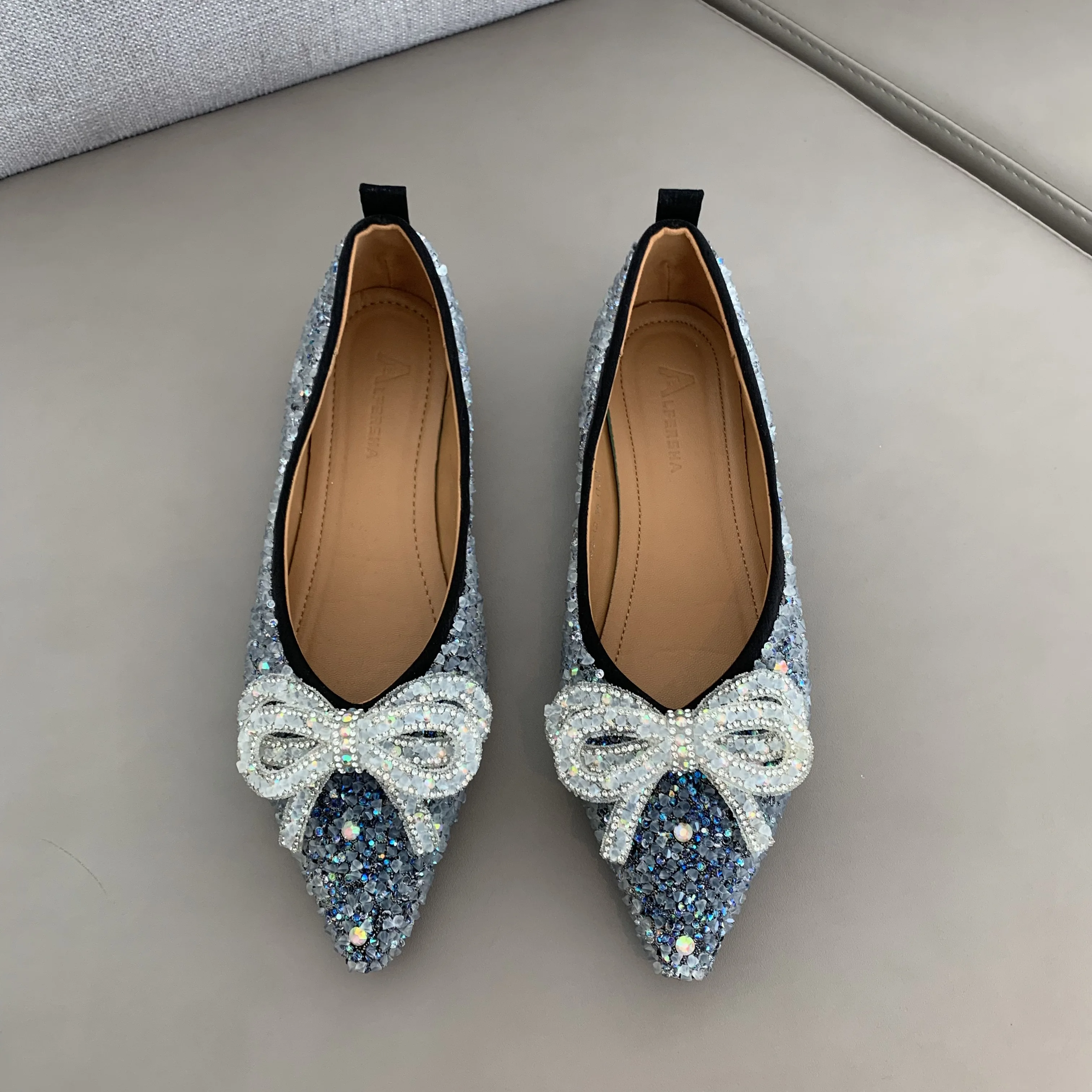 Women Shoes Flats Pointed Toe Summer Mules Slip-on Slippers Bow Knot Luxury Designer Shoes Low Heel Casual Ladies Shoes Loafers