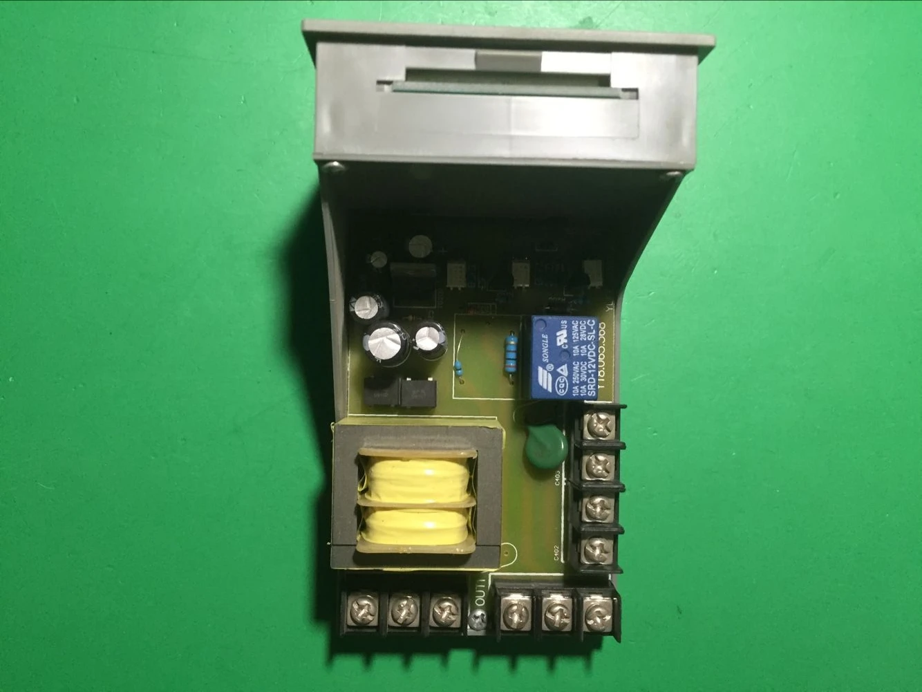 YLE-2601WG-2 Shanghai Yatai Прибор контроля температуры YLE-2000 2601 Вт 2611 Термостат