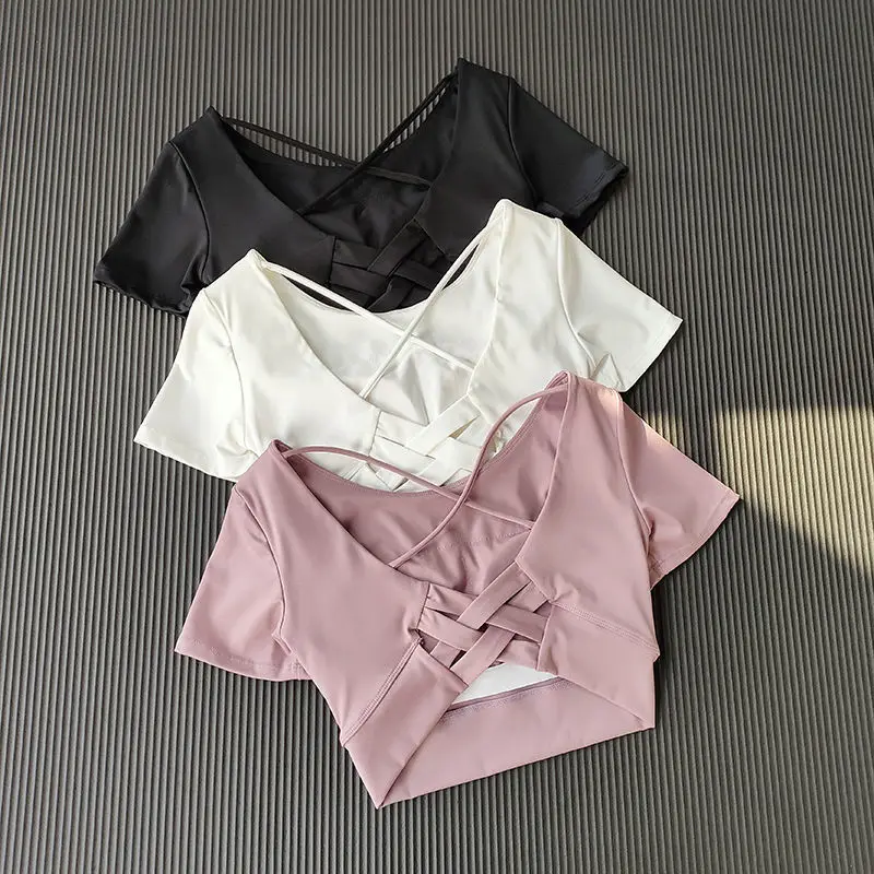 Новая спортивная футболка для йоги для женщин, топ для бега, фитнес, сексуальная красивая спинка, короткий рукав, женская одежда для пилатеса, тренажерный зал.