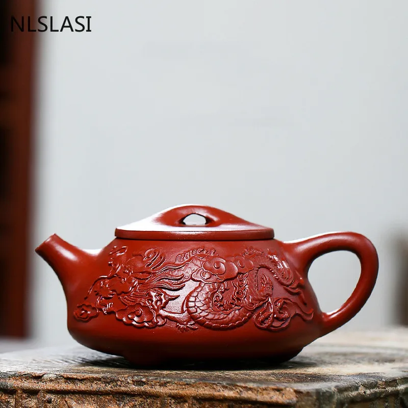 

Chinese Yixing Handmade Tea Pot Hand Carved Double Dragon Pattern Purple Clay Teapot Kettle Teaware Tea Ceremony Gifts 220ml