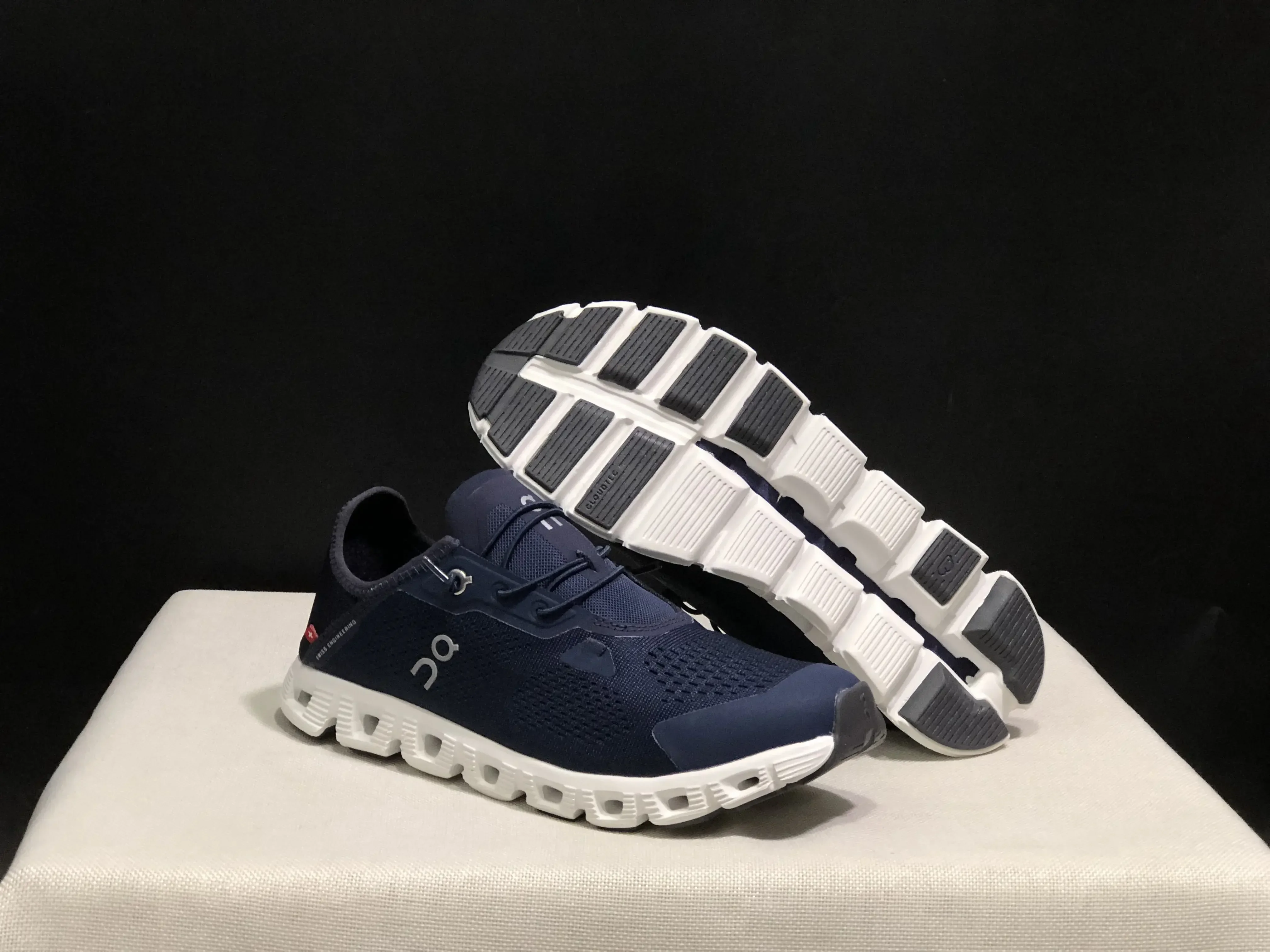 

Новинка, брендовая спортивная обувь для бега On Cloud 5 для мужчин и женщин, сетчатые дышащие кроссовки для спорта на открытом воздухе, тренировочные кроссовки унисекс