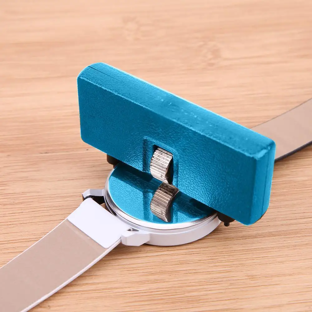 

72x40mm Watch Remover Repair Watchmaker Tools Watch Lid Opener Adjustable Remover Screw Wrench Compatible with Battery Replacing