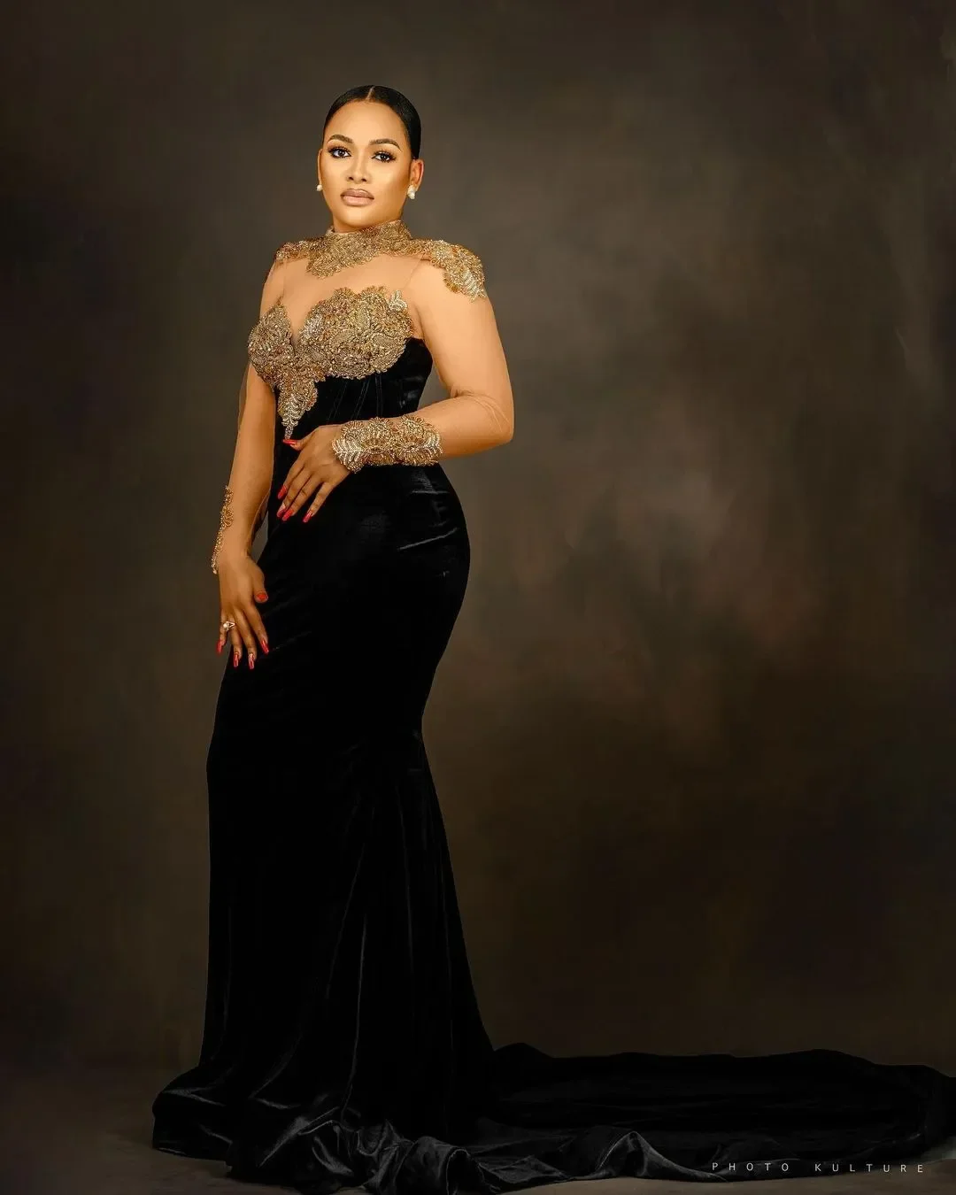 Женское вечернее платье-русалка черное бархатное платье с длинным рукавом