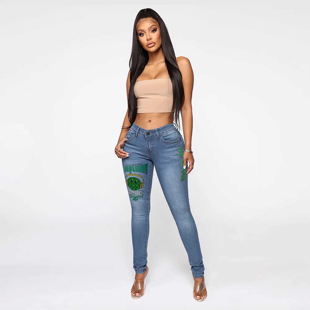 

2022 New Product Tie Dye Letter Print Slant Pocket Ripped Jeans Women Casual Denim Pants Hip Hop Trousers Streetwear