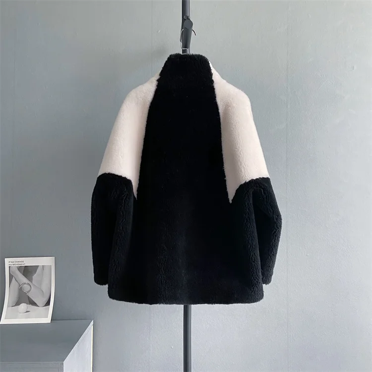 

Genuine luxury 2023 New all sheep shearing fur loose age reducing grain lamb wool coat for women