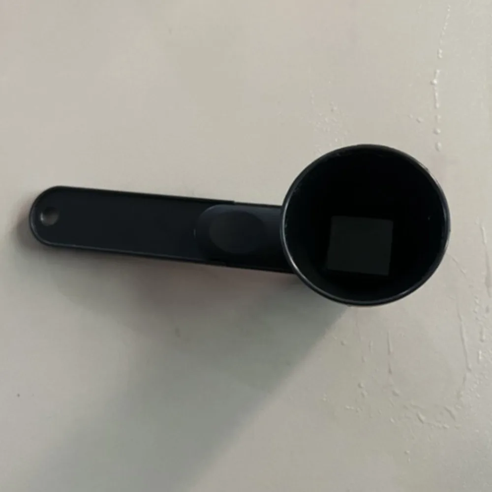 

Пластиковый раздвижной совок-воронка для кофе