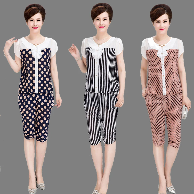 

2022 New Summer Plus Size 5XL Two Piece Set Middle-aged Women's Tracksuits Printed Fashion Loose 2 Piece Pants Suits Y839