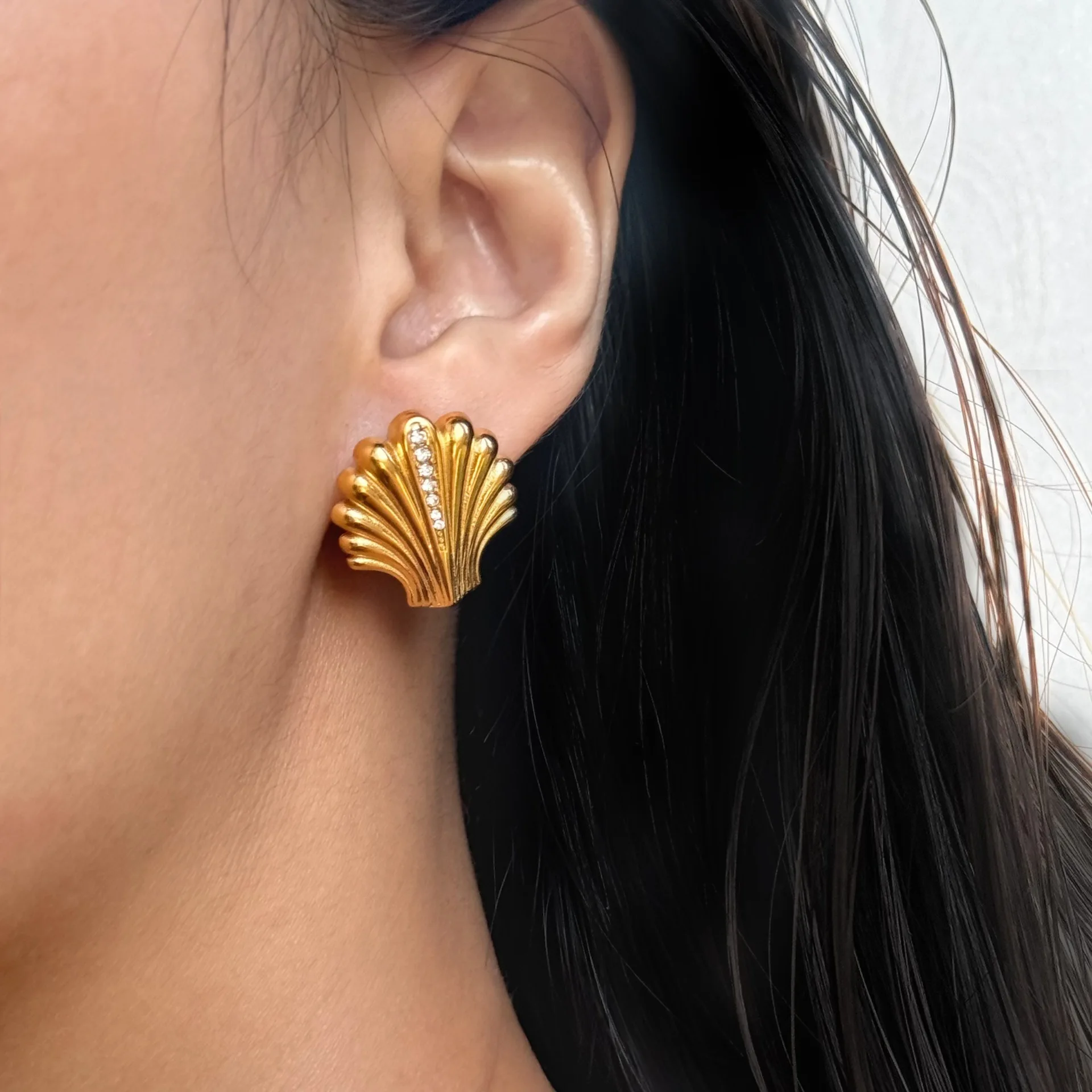 Женские позолоченные серьги-гвоздики из нержавеющей стали 18 К