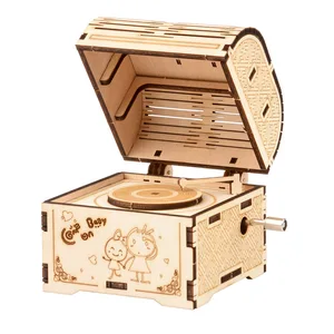 Wooden Hand Crank Music Box Classical Pirate Treasure Storage Box DIY Jigsaw Puzzle Children's Educational Toys Christmas Gift