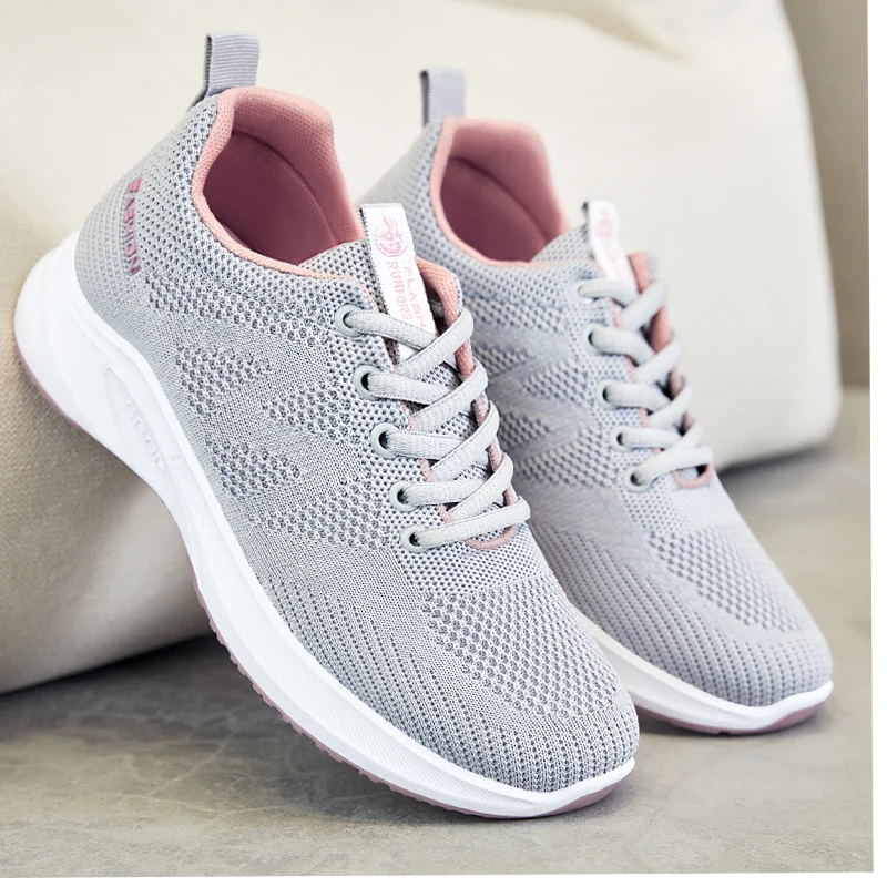 

New women's casual shoes sports shoes ultra light and comfortable sports shoes flying woven tennis women's flat bottom