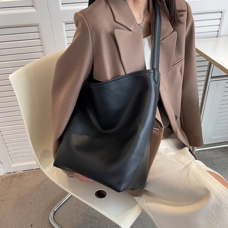 

Popular Large-capacity Mother-child Bag Women's Bag 2022 New All-match One-shoulder Underarm Bag Niche Portable Bucket Bag