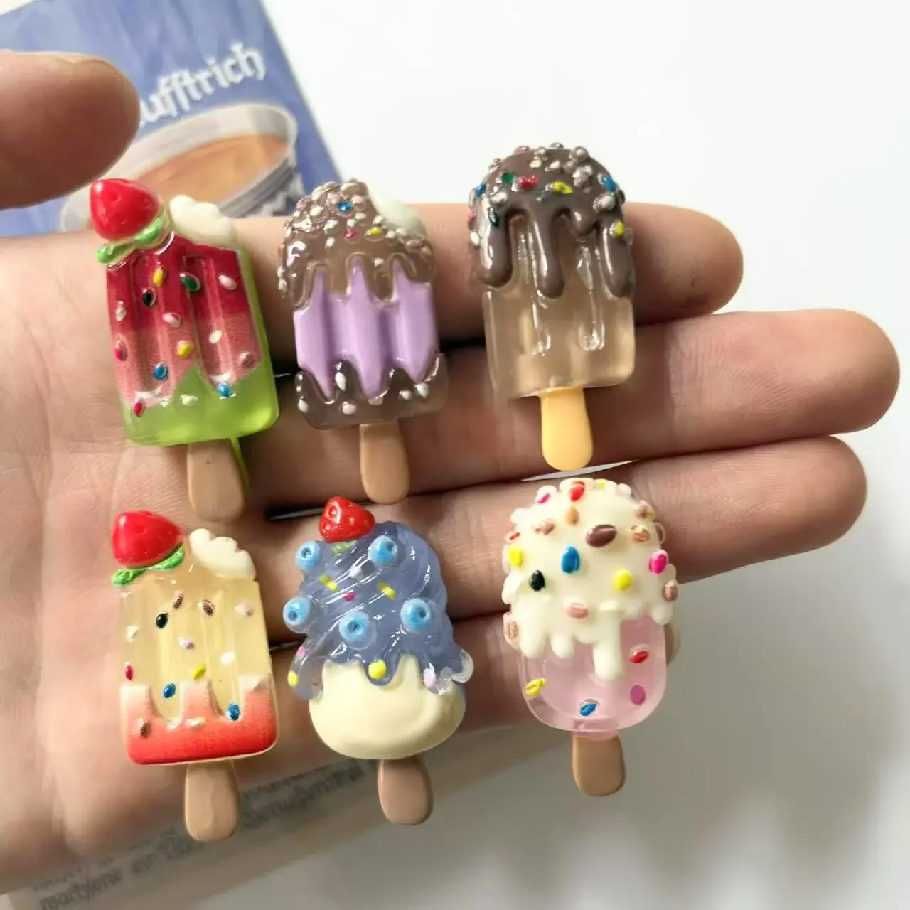 

Мини-магниты мороженое из смолы