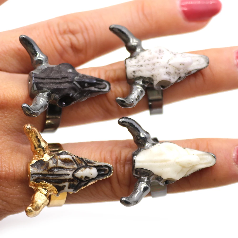 

1pc Fashion Bull Rings Resin with Copper Rings Bull Head Skull Size Adjustable Punk Ring for Unisex Men Women Street Fashion