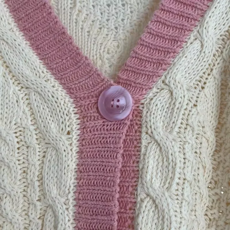 Женский вязаный кардиган с вышивкой в виде звезд