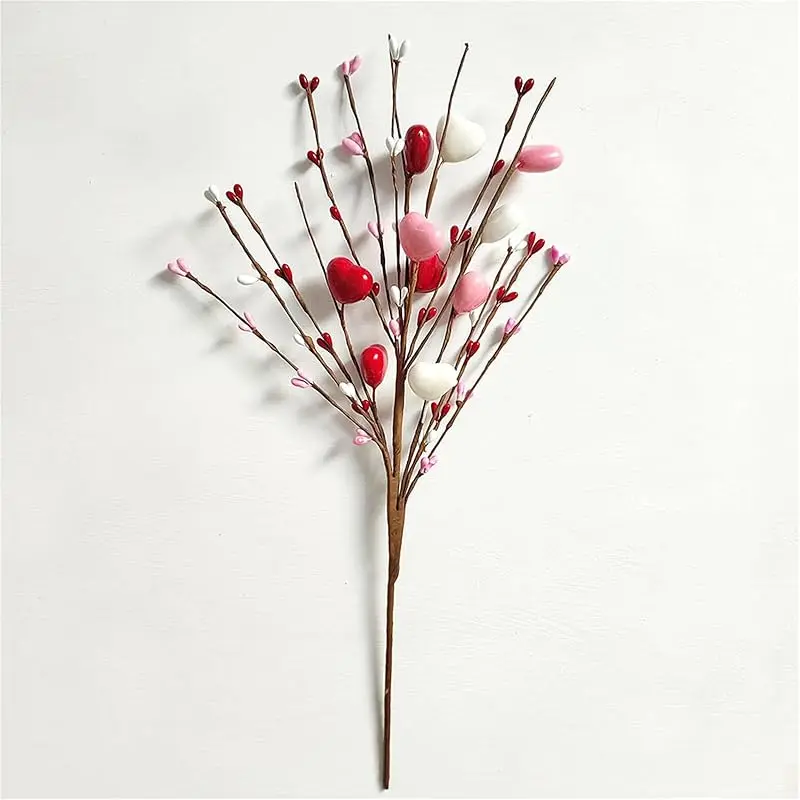 

Искусственные цветы в форме сердца