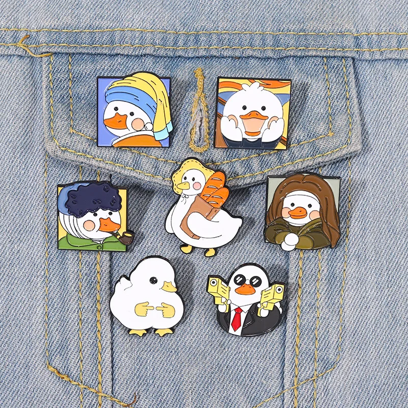 

Funny Cartoon Animal Duck Brooches Unisex Alloy Painting Enamel Badge Pin Female Lovely Medal Decoration Fashion Jewelry Gifts