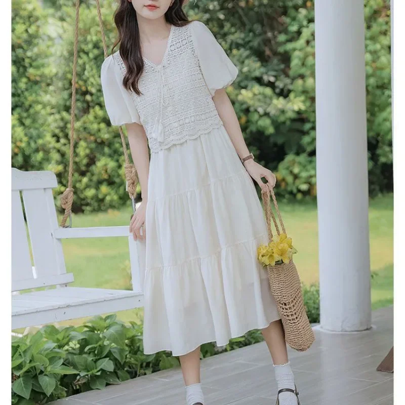 Женское белое платье-костюм во французском стиле лето 2024 новый художественный