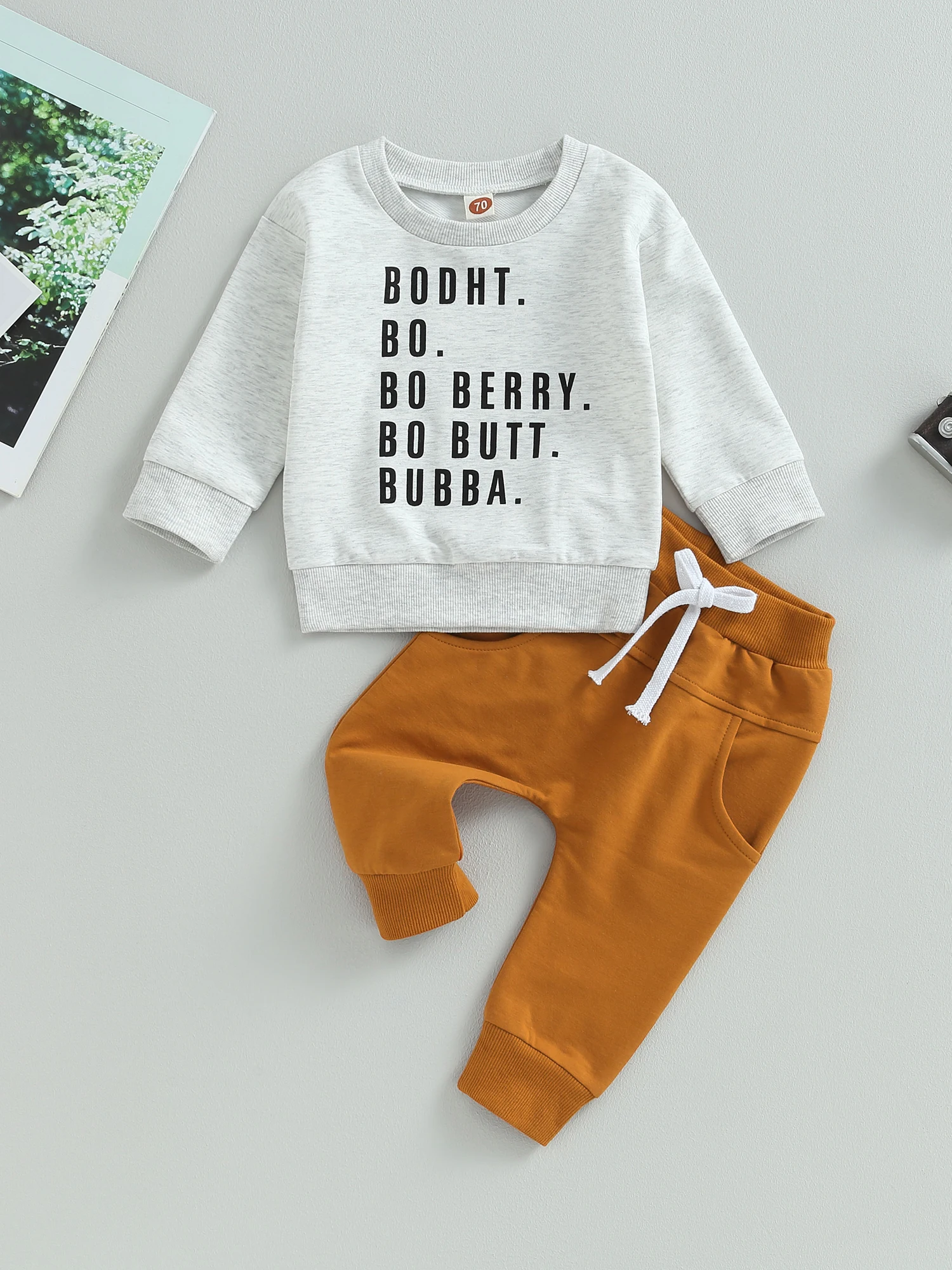 

Штаны с длинным рукавом и круглым вырезом для мальчиков