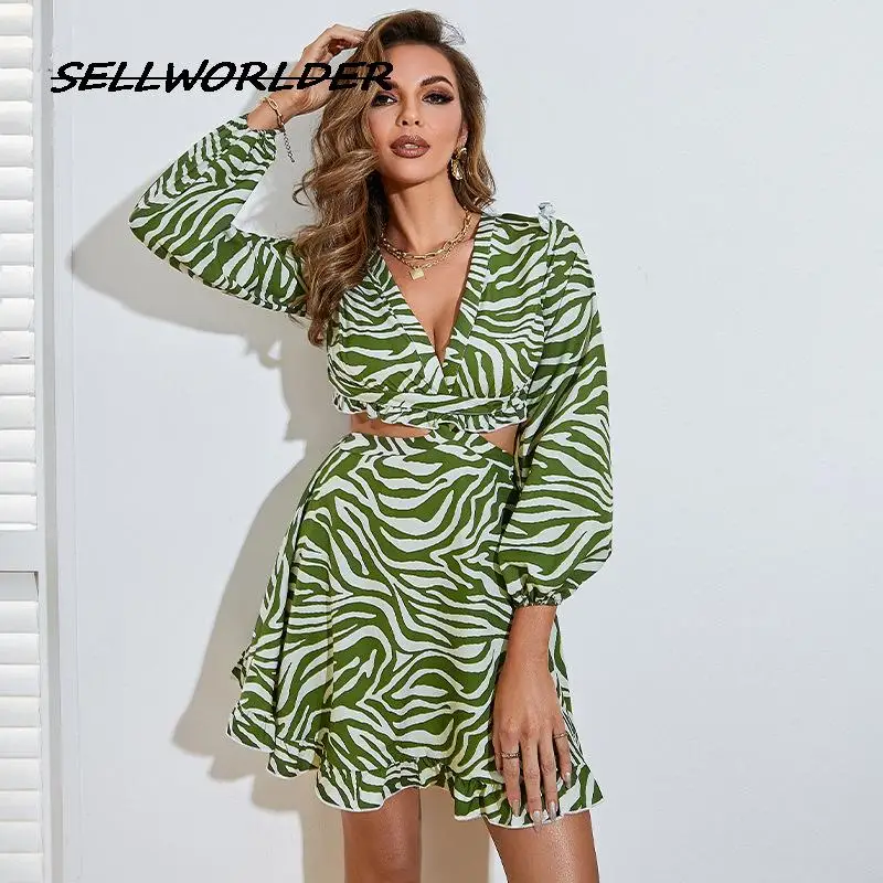 

Green Stripes Long sleeve Hollow out Ruffle Dress Women Sexy V-neck Backless Lace up Mini dress Holiday A-line Vestidos