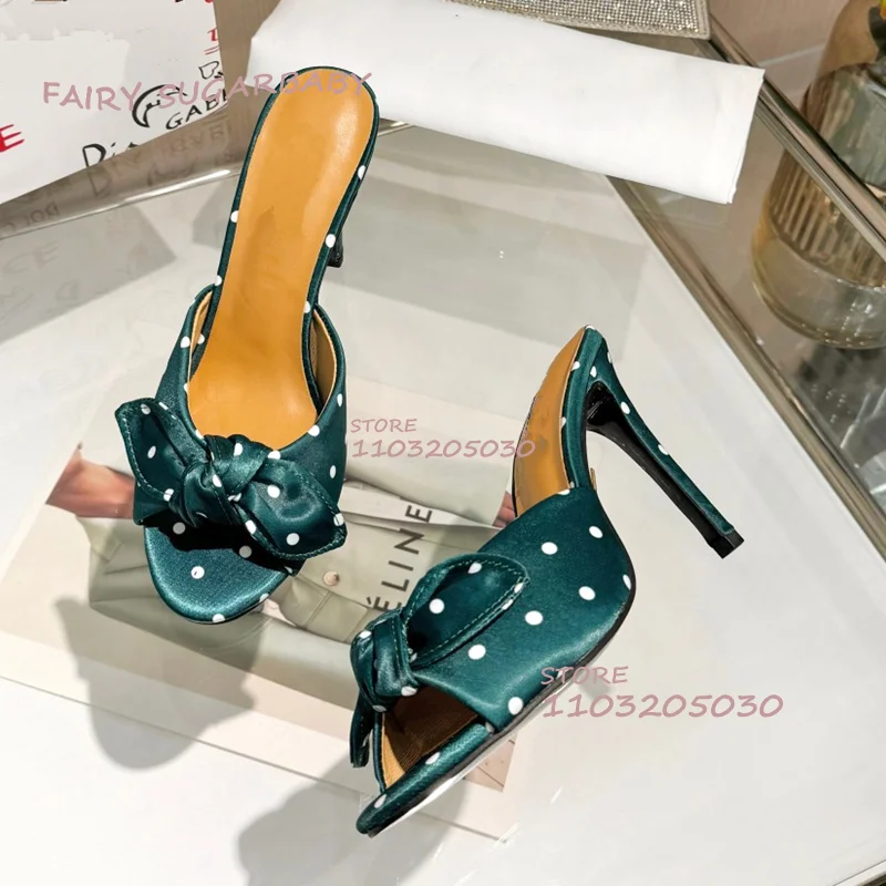 Туфли женские атласные красные шелковые белые пятна открытый каблук летние