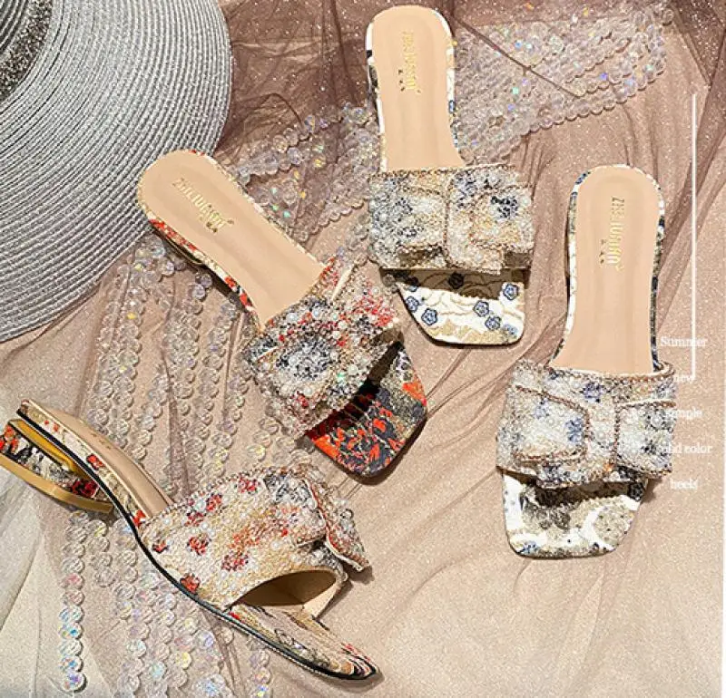 

Шлепанцы женские с жемчугом, дизайнерские сандалии на толстом каблуке, модная повседневная Уличная обувь со стразами для отдыха, лето