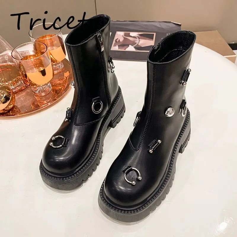 

Ботильоны женские на молнии, мотоциклетные полусапожки на платформе, квадратный каблук, круглый носок, черные, серебристые, модная обувь