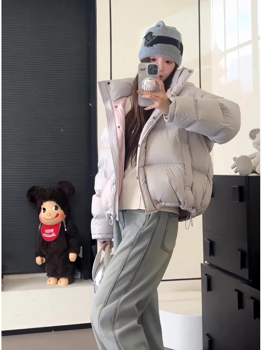 50 Белый утиный пуховик для женщин маленьких мужчин новинка зимы 2024 контрастный