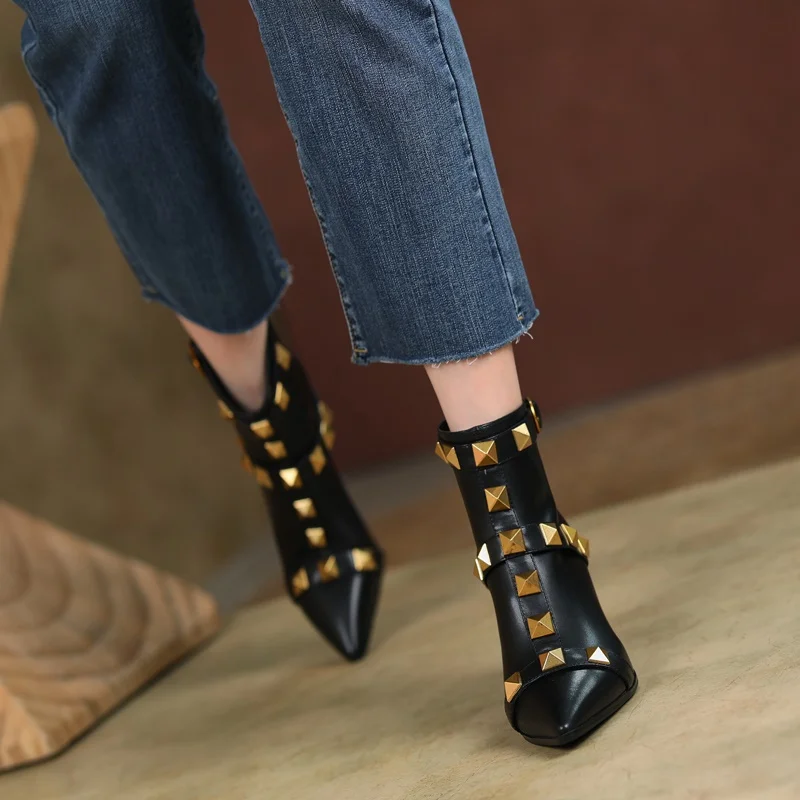 brand soft leather thick high heel rivet short boots autumn winter fashion pointed toe women shoes black brown white shoe boots
