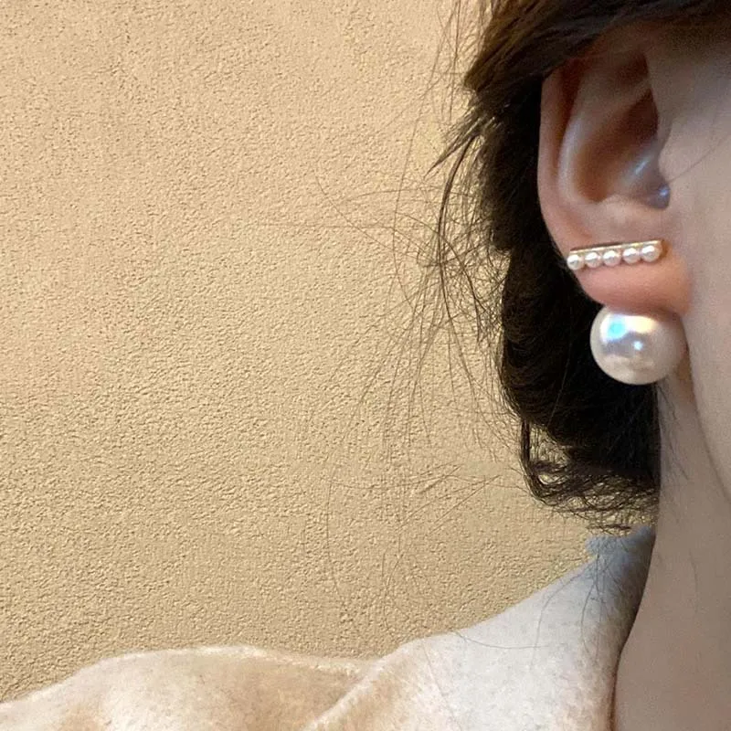 

GD винтажные креативные Роскошные элегантные серьги-гвоздики с покрытием из 18-каратного золота, серьги с белым жемчугом и шариком для женщин и девушек, модные украшения