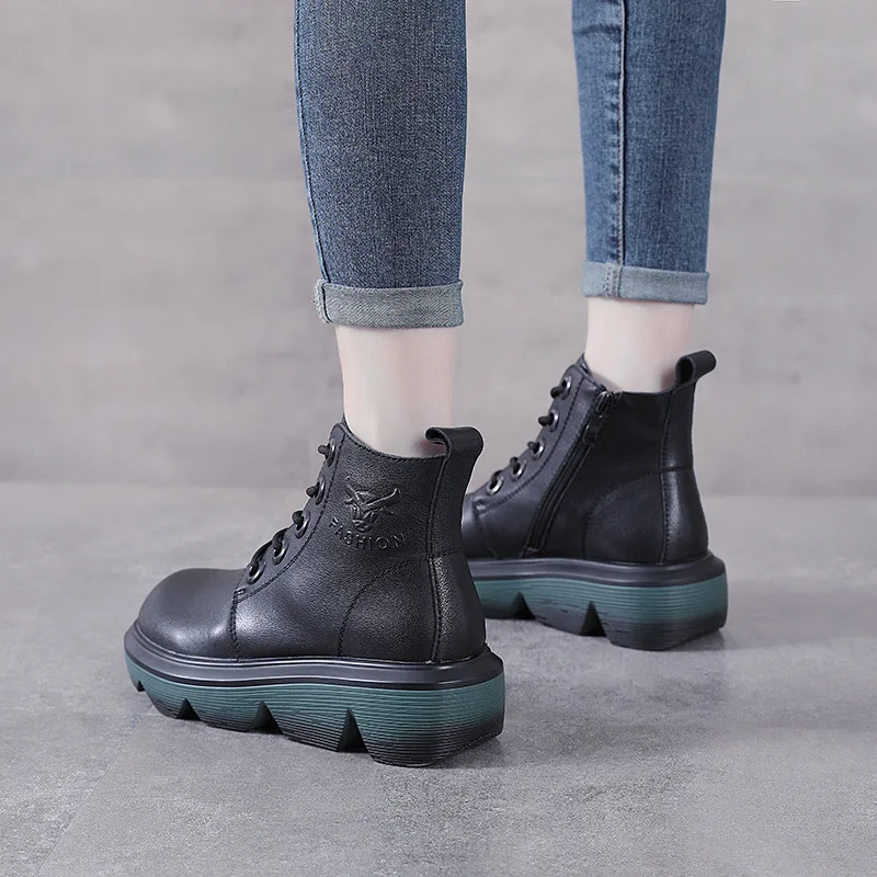 Autumn and Winter 2023 Genuine Leather Women's Boots High Top Martin Boots Women's Retro Short Boots Thick Sole Versatile Fashio