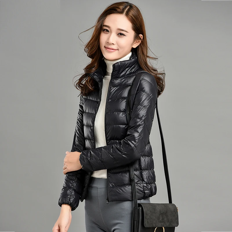 Winter Women Ultralight Thin Down Jacket 90% White Duck Down Hooded Jackets Long Sleeve Warm Coat Parka Female Portable Outwear