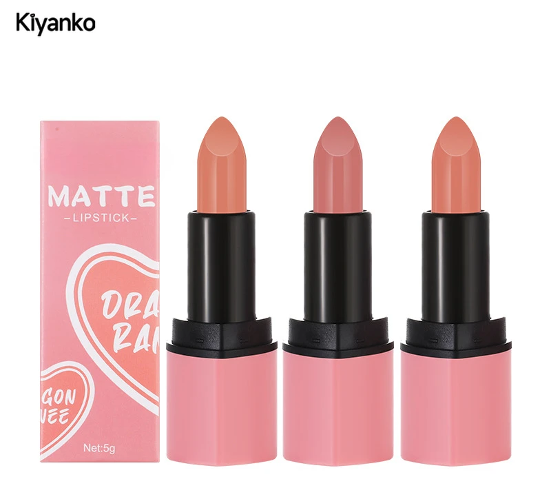 Блеск для губ Heart Melt High Gloss Макияж Игривая жевательная резинка розовый