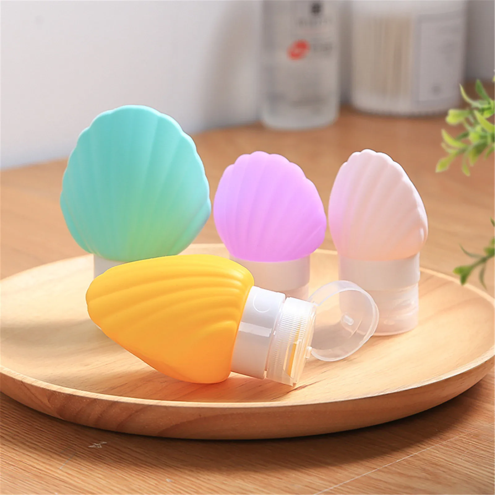 

40/90ml Silicone Dispenser Bottle Shell-Type Portable Travel Outdoor Shampoo And Body Wash Dispensing Bottles Toiletries Storage