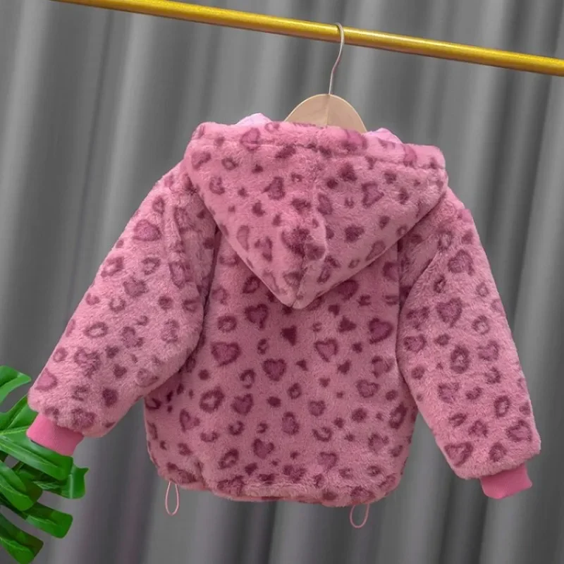 Утепленная теплая куртка для девочек зимняя детская модная хлопковая одежда