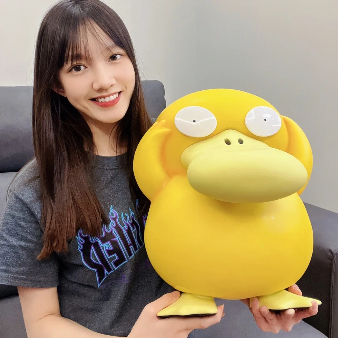 

1:1 oversized pokemon 41cm Psyduck model solid figure gift up to duck statue toys