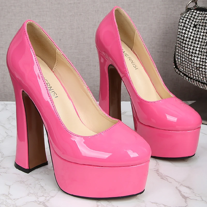 Туфли-лодочки женские на платформе и высоком каблуке элегантные пикантные