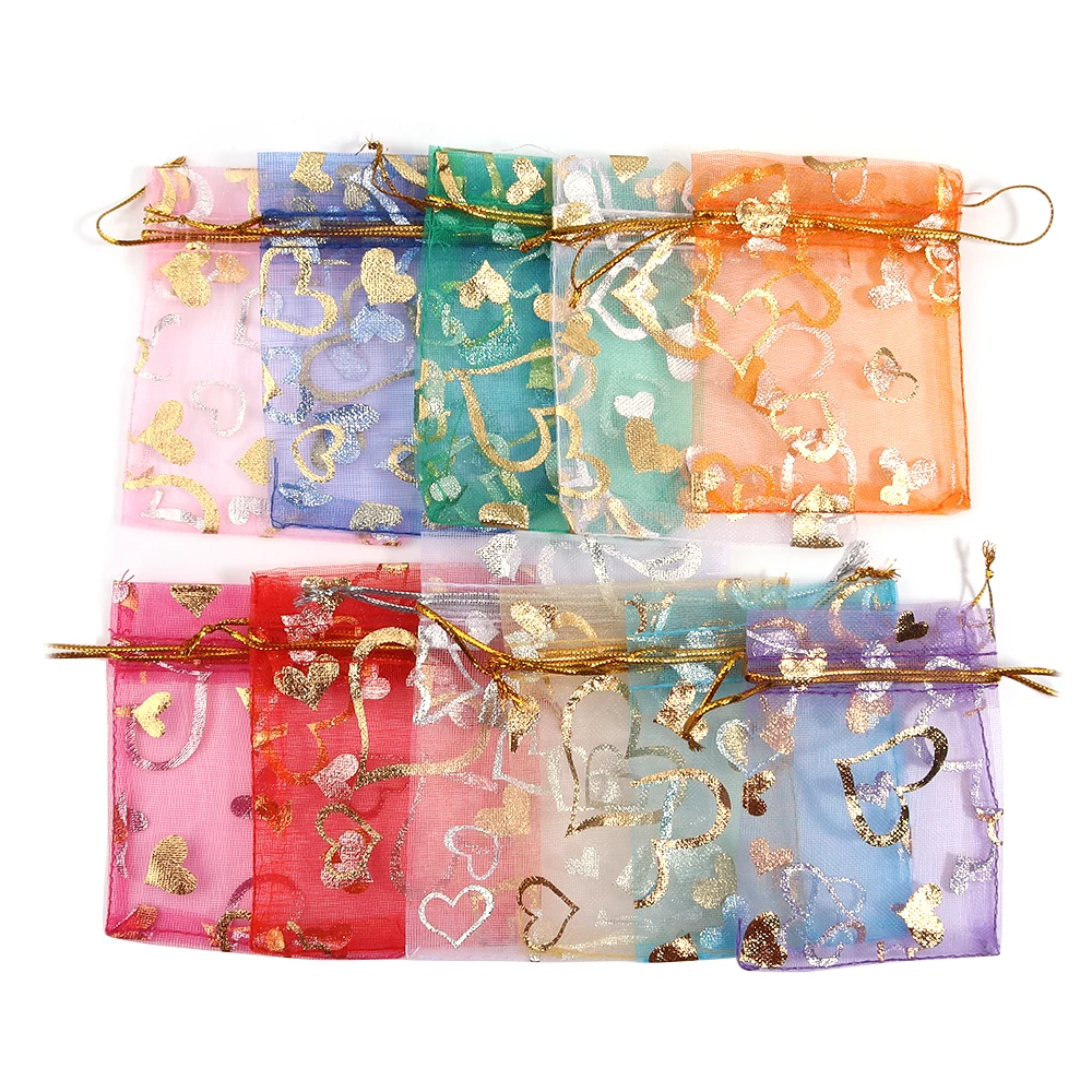 

Подарочные пакеты из органзы сердечком