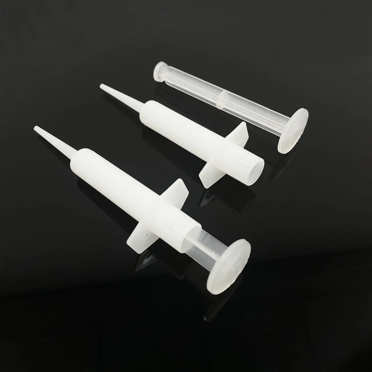Одноразовые шприцы для оттисков зубов и чехлы с длинным наконечником коробки