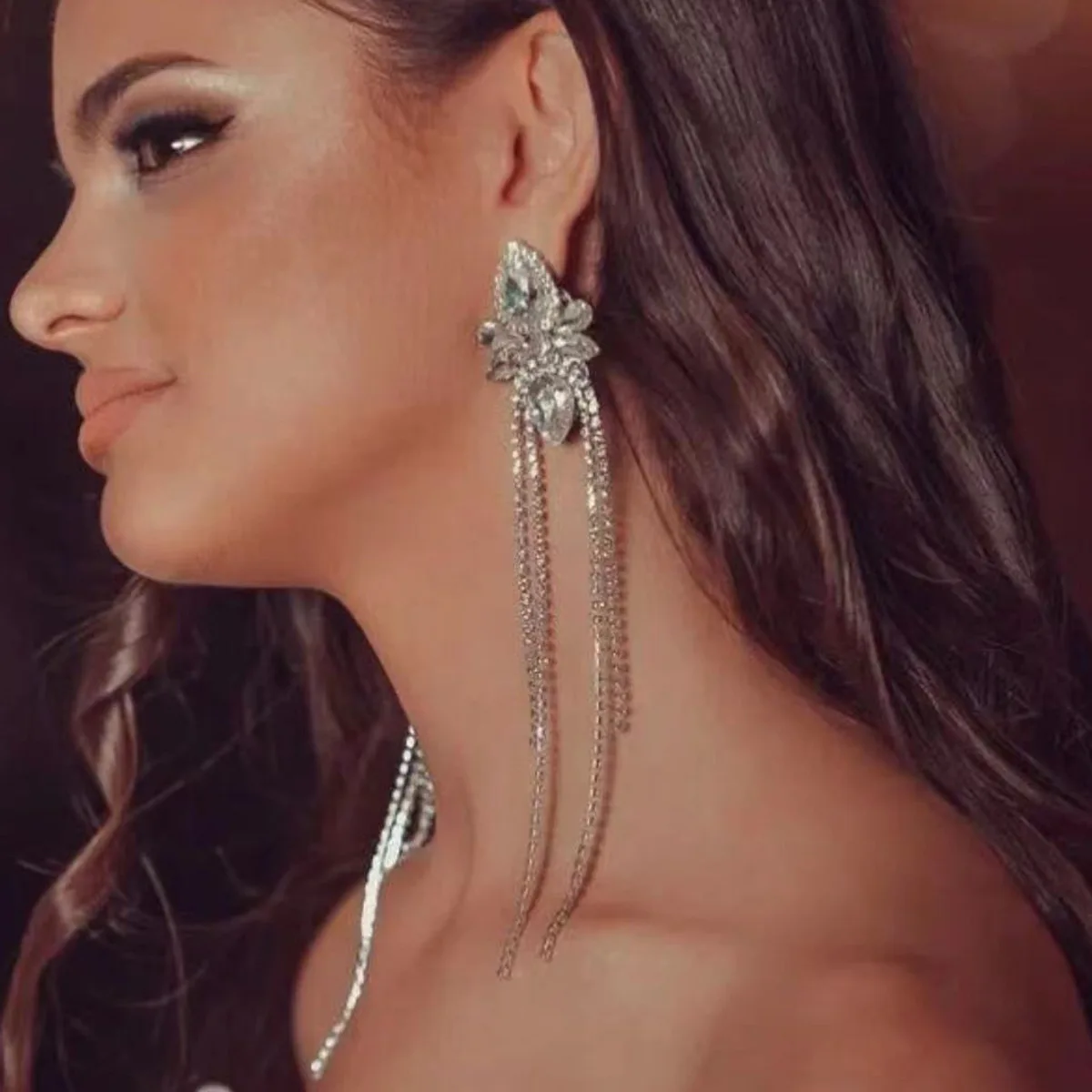 

New Trend Sparkling Rhinestone Long Tassel Claw Chain Women's Earrings Dinner Wedding Accessories Fashion Luxury Jewelry