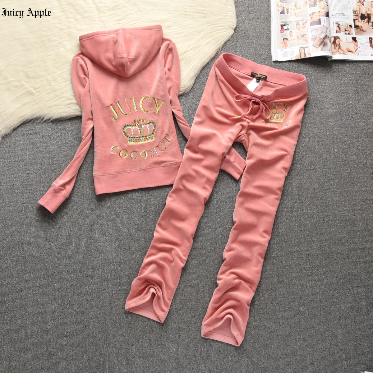 Juicy Apple Tracksuit Woman's Velvet 2023 New Fabric Tracksuits Velor Suit Zipper Hoodies And Pants 2 Piece Sets Womens Outfits