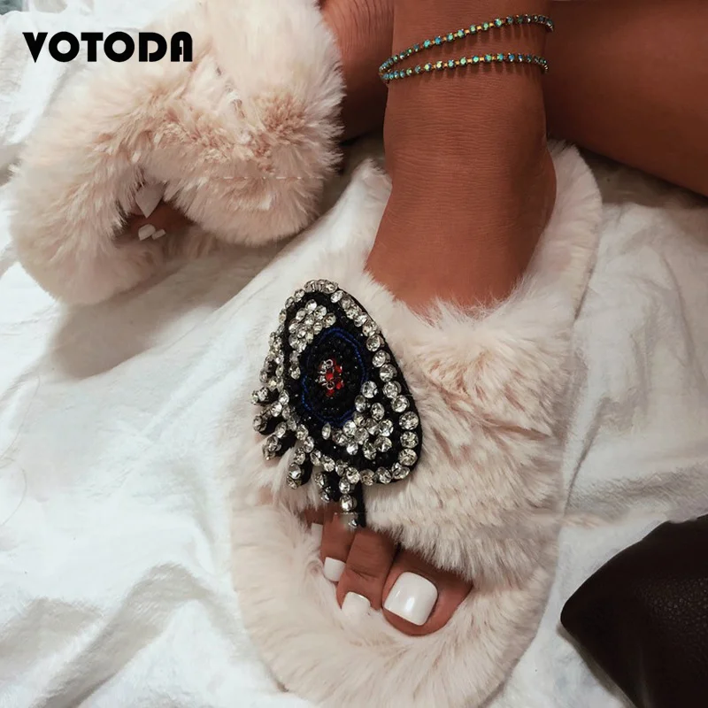 Winter Plush Slippers Women Shoes Luxury Rhinestone Eyes Cotton Home Flat Slides Furry Warm Flip Flops Anti-slip Slippers 35-42
