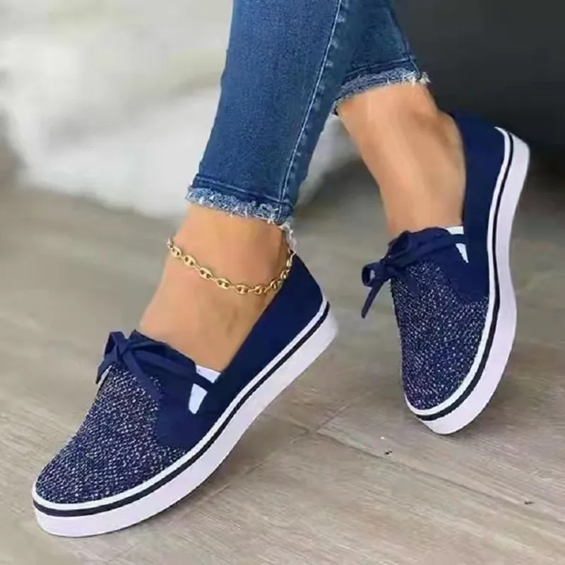 Autumn new spot large size women's shoes round head bow round head canvas flat heel shallow mouth single shoes wish