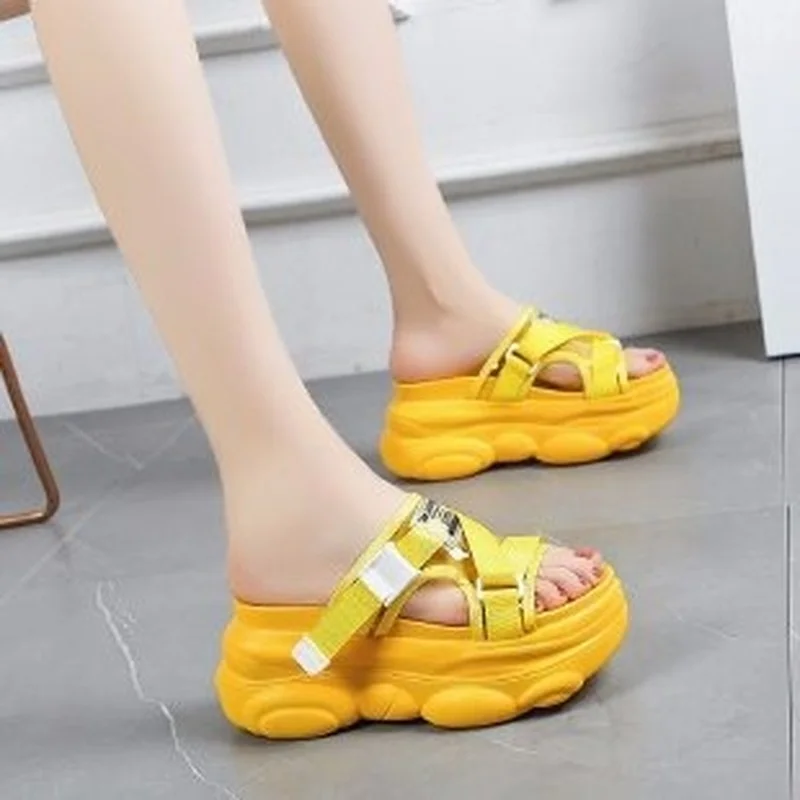 2022 г. новые модные летние женские сандалии-шлепанцы с пряжкой женская обувь на